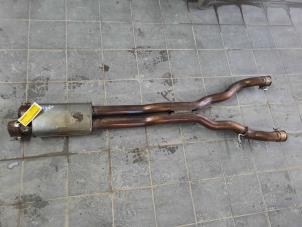 Gebruikte Uitlaat Middendemper Jaguar F-type 3.0 V6 24V Prijs € 299,00 Margeregeling aangeboden door Wessel Parts & Service B.V.