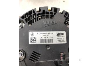 Gebruikte Dynamo Mercedes Vito (447.6) 2.0 116 CDI 16V Prijs € 199,00 Margeregeling aangeboden door Autobedrijf G.H. Wessel B.V.