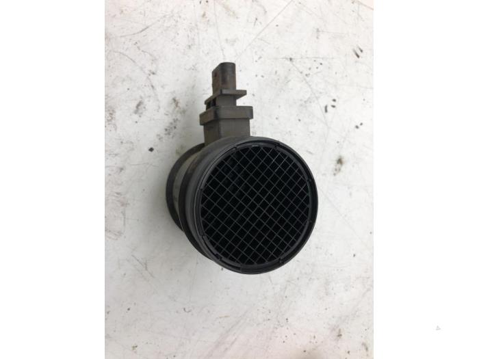 Gebruikte Luchthoeveelheidsmeter Opel Zafira (M75) 1.7 CDTi 16V Prijs € 40,95 Margeregeling aangeboden door Wessel Parts & Service B.V.