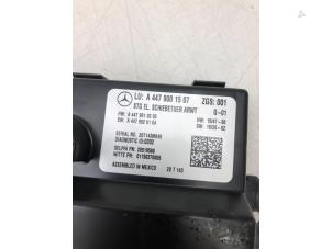 Gebruikte Computer schuifdeur Mercedes EQV 300 Prijs € 225,00 Margeregeling aangeboden door Wessel Parts & Service B.V.