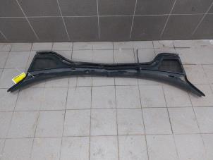 Gebruikte Paravan Skoda Octavia Combi (NXAC) 1.0 TSI e-TEC 12V Prijs € 59,00 Margeregeling aangeboden door Wessel Parts & Service B.V.