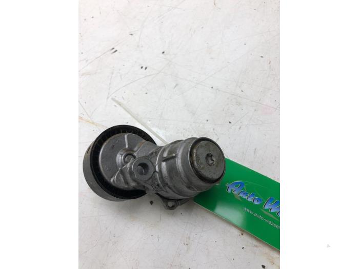 Gebruikte Spanner multiriem Skoda Octavia Combi (NXAC) 1.0 TSI 12V Prijs € 26,25 Margeregeling aangeboden door Wessel Parts & Service B.V.