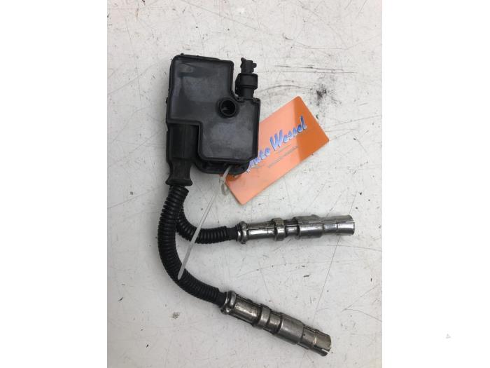 Gebruikte Bobine Mercedes ML I (163) 5.4 55 AMG V8 32V Prijs € 26,25 Margeregeling aangeboden door Wessel Parts & Service B.V.