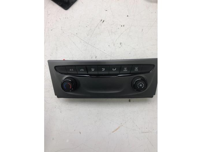 OPEL Astra K (2015-2021) Climate  Control Unit 39042438 17705820