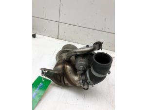 Gebruikte EGR koeler Skoda Superb (3V3) 2.0 TDI Prijs € 99,00 Margeregeling aangeboden door Wessel Parts & Service B.V.