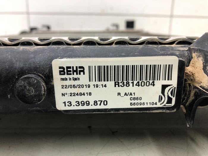 Gebruikte Radiateur Opel Corsa E 1.4 16V Prijs € 51,45 Margeregeling aangeboden door Wessel Parts & Service B.V.