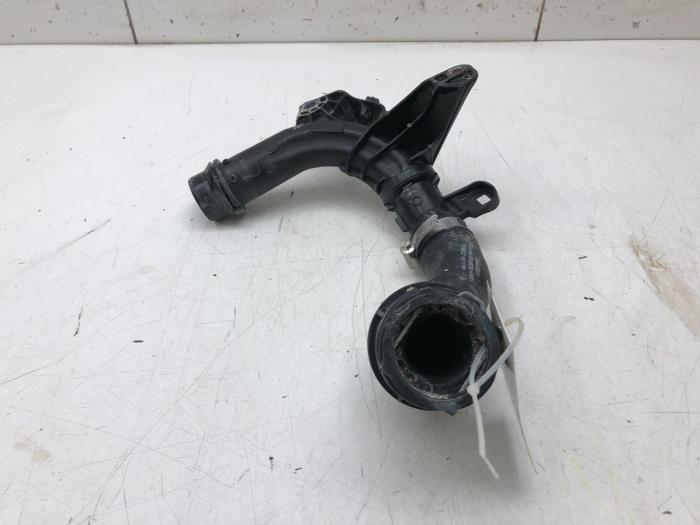 Gebruikte Intercooler Buis Nissan Micra (K14) 1.0 IG-T 100 Prijs € 47,25 Margeregeling aangeboden door Wessel Parts & Service B.V.