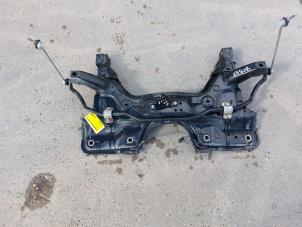 Gebruikte Subframe Opel Corsa E 1.4 16V Prijs € 125,00 Margeregeling aangeboden door Wessel Parts & Service B.V.