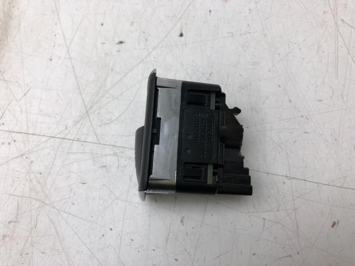 MERCEDES-BENZ M-Class W166 (2011-2015) Front Left Door Window Switch 2049058102 17817665