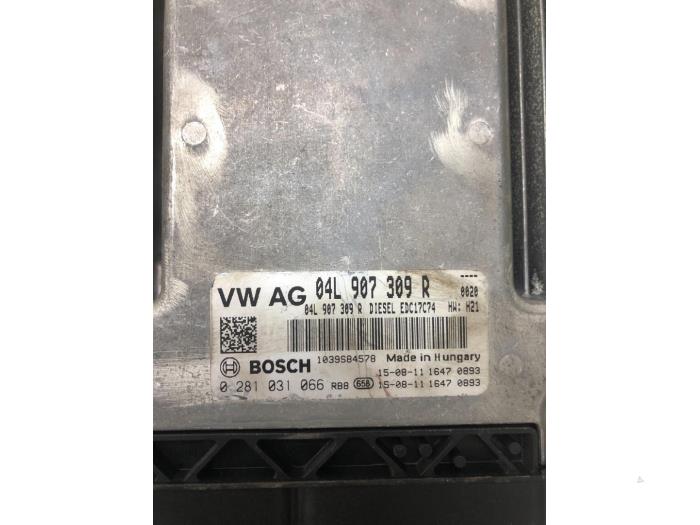 VOLKSWAGEN Passat B8 (2014-2023) Engine Control Unit ECU 04L907309R 17886848