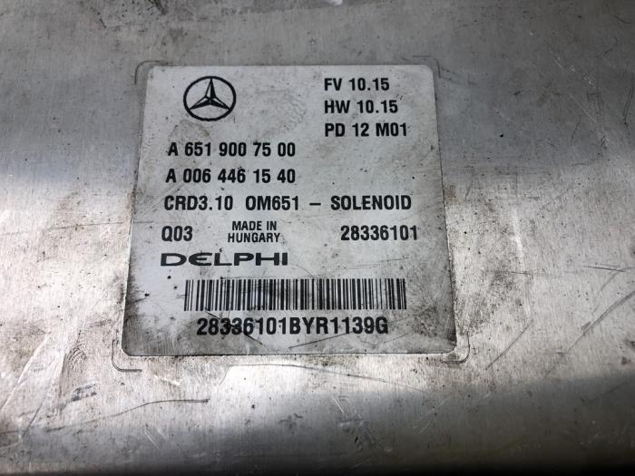 MERCEDES-BENZ E-Class W212/S212/C207/A207 (2009-2016) Engine Control Unit ECU 6519007500 17965397