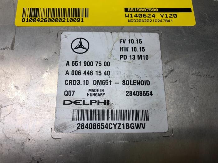 MERCEDES-BENZ C-Class W204/S204/C204 (2004-2015) Engine Control Unit ECU 6519007500 17961897