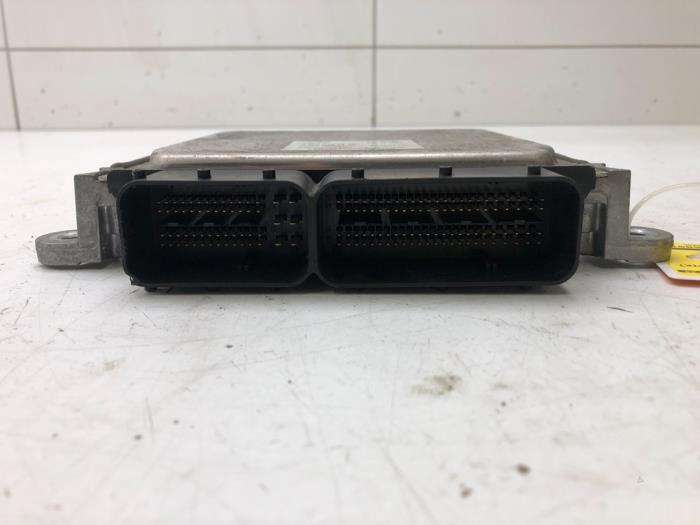 MERCEDES-BENZ E-Class W212/S212/C207/A207 (2009-2016) Engine Control Unit ECU 6519007500 17962221