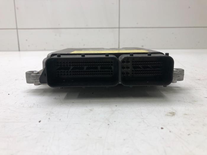 MERCEDES-BENZ C-Class W205/S205/C205 (2014-2023) Engine Control Unit ECU 6519006401 17965417