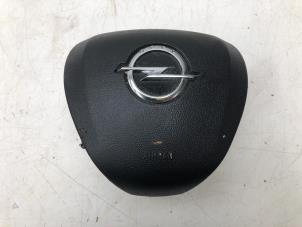 Gebruikte Airbag links (Stuur) Opel Corsa E 1.4 16V Prijs € 225,00 Margeregeling aangeboden door Autobedrijf G.H. Wessel B.V.