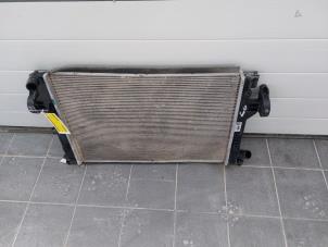 Gebruikte Radiateur Kia Ceed (CDB5/CDBB) 1.4i 16V Prijs € 99,00 Margeregeling aangeboden door Wessel Parts & Service B.V.