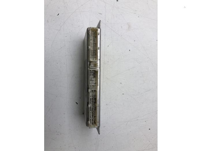 Esp computer van een Mercedes E-Klasse 2003