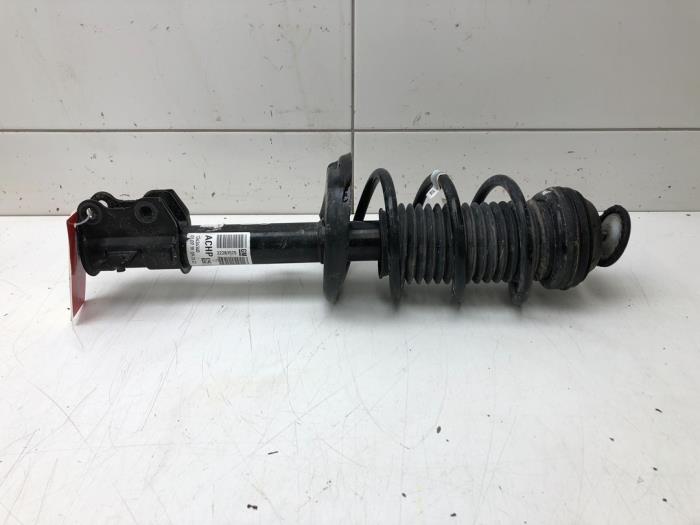 OPEL Corsa D (2006-2020) Front Right Shock Absorber 13434140 18083186