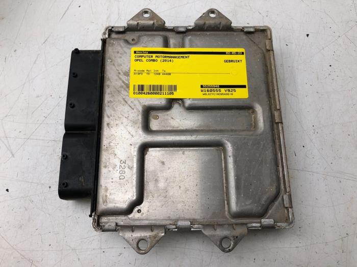 OPEL Combo D (2011-2020) Engine Control Unit ECU 55255948 18063281