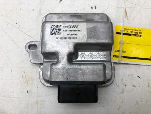 Gebruikte Brandstofpomp module Opel Astra Mk.7 1.6 CDTI 16V Prijs € 39,00 Margeregeling aangeboden door Wessel Parts & Service B.V.