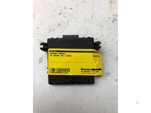 Gebruikte Gateway module Volkswagen Passat (3C2) 2.0 TDI 140 Prijs € 39,00 Margeregeling aangeboden door Wessel Parts & Service B.V.