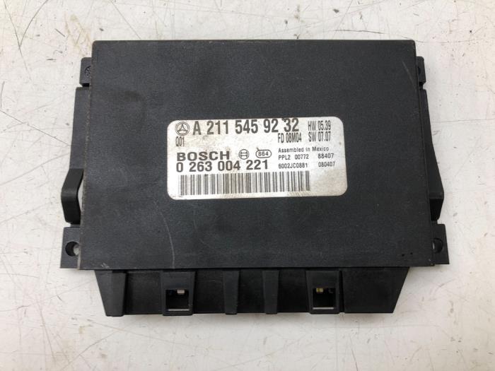 Gebruikte PDC Module Mercedes E (W211) 2.2 E-200 CDI 16V Prijs € 72,45 Margeregeling aangeboden door Wessel Parts & Service B.V.