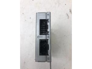 Gebruikte Regelunit Multi Media Mercedes GLK (204.7/9) 2.2 220 CDI 16V BlueEfficiency Prijs € 49,00 Margeregeling aangeboden door Wessel Parts & Service B.V.