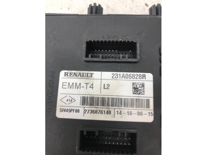 RENAULT Clio 4 generation (2012-2020) Calculateur de verrouillage centralisé 231A06828R 22572533