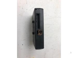 Gebruikte Module Telefoon Renault Grand Scénic III (JZ) 1.5 dCi 110 Prijs € 49,00 Margeregeling aangeboden door Wessel Parts & Service B.V.