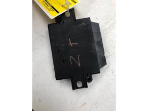 Gebruikte PDC Module Renault Grand Scénic III (JZ) 2.0 dCi 16V 160 FAP Prijs € 45,00 Margeregeling aangeboden door Wessel Parts & Service B.V.