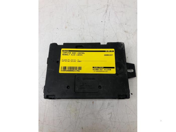 Gebruikte Bodycontrol Module Renault Clio IV (5R) 1.2 16V Prijs € 72,45 Margeregeling aangeboden door Wessel Parts & Service B.V.