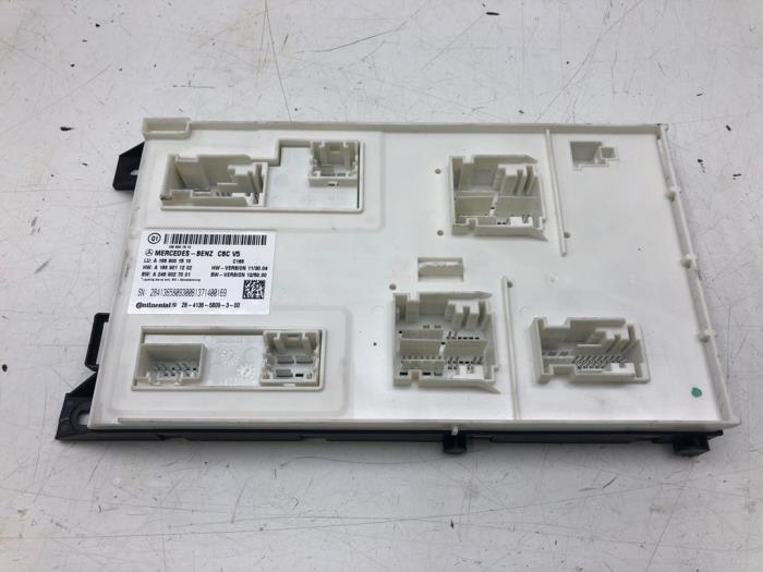 Gebruikte Comfort Module Mercedes ML III (166) 3.0 ML-350 BlueTEC V6 24V 4-Matic Prijs € 89,25 Margeregeling aangeboden door Wessel Parts & Service B.V.