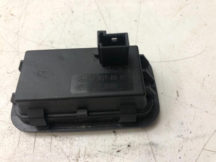 MERCEDES-BENZ M-Class W166 (2011-2015) Back cover Open Switches 2128210651 22572541