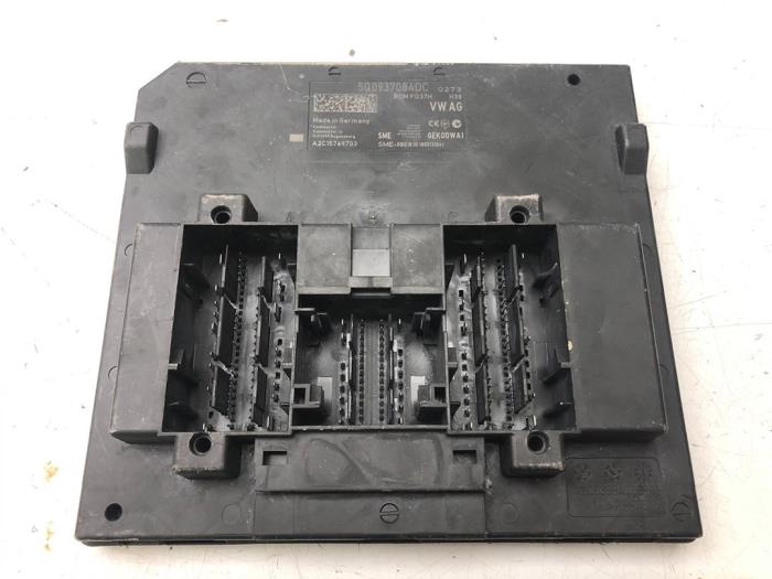 Computer Body Control van een Volkswagen T-Roc I 2.0 TDI 150 4Motion 16V 2019