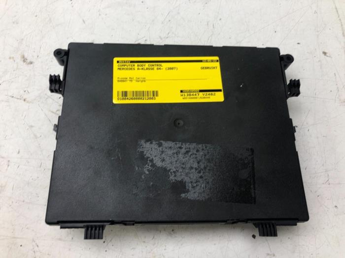 Gebruikte BCM Mercedes A (W169) 2.0 A-200 CDI 16V Prijs € 47,25 Margeregeling aangeboden door Wessel Parts & Service B.V.