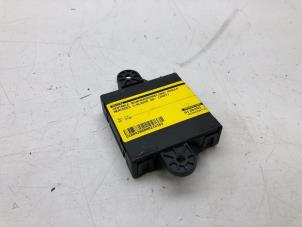 Gebruikte Centrale Deurvergrendelings Module Mercedes C (W204) 2.2 C-220 CDI 16V Prijs € 39,00 Margeregeling aangeboden door Wessel Parts & Service B.V.
