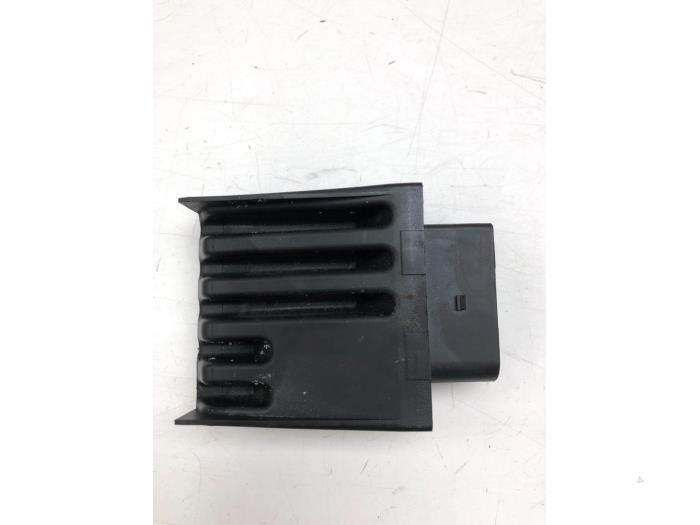 Gebruikte Brandstofpomp module Volkswagen Transporter T6 2.0 TDI 150 Prijs € 61,95 Margeregeling aangeboden door Wessel Parts & Service B.V.