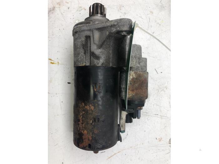 Gebruikte Startmotor Volkswagen Passat Variant (3C5) 2.0 TDI 16V 170 Prijs € 51,45 Margeregeling aangeboden door Wessel Parts & Service B.V.