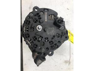 Gebruikte Dynamo Volkswagen Passat Variant (3C5) 2.0 TDI 16V 170 Prijs € 59,00 Margeregeling aangeboden door Wessel Parts & Service B.V.