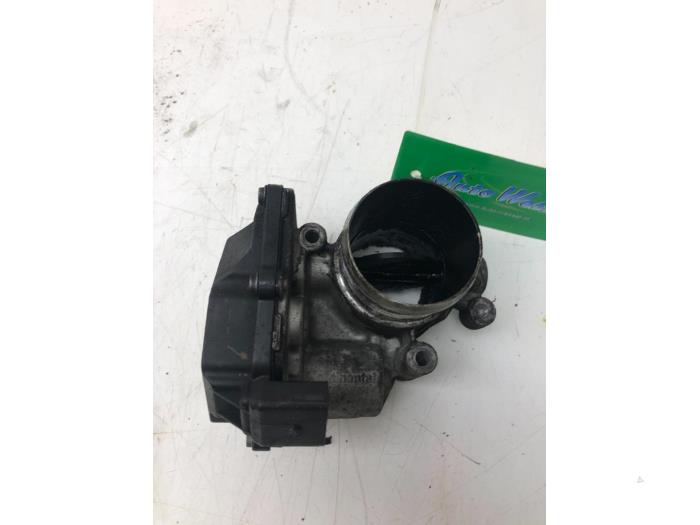 Gebruikte Gasklephuis Volkswagen Passat Variant (3C5) 2.0 TDI 16V 170 Prijs € 51,45 Margeregeling aangeboden door Wessel Parts & Service B.V.