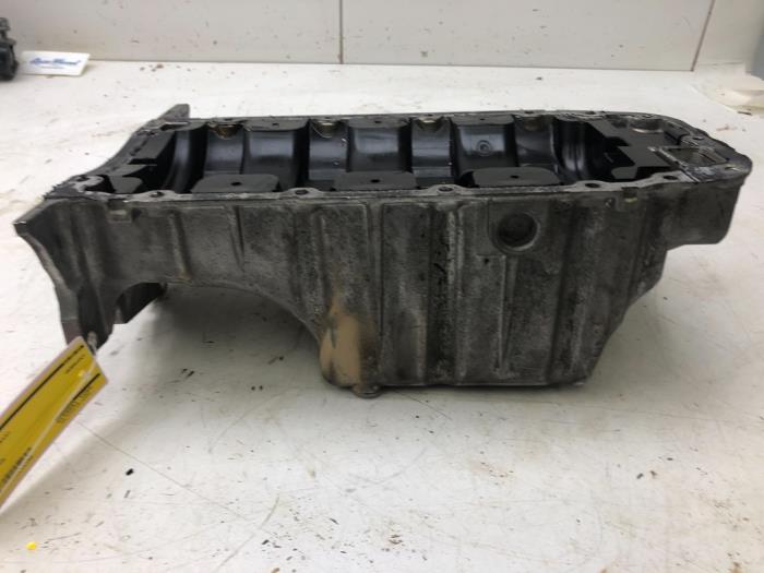 Gebruikte Carterpan Opel Mokka/Mokka X 1.6 16V EcoFlex 4x2 Prijs € 61,95 Margeregeling aangeboden door Wessel Parts & Service B.V.