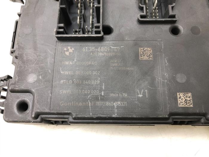 Bodycontrol Module van een BMW 3 serie Touring (F31) 318d 2.0 16V 2016