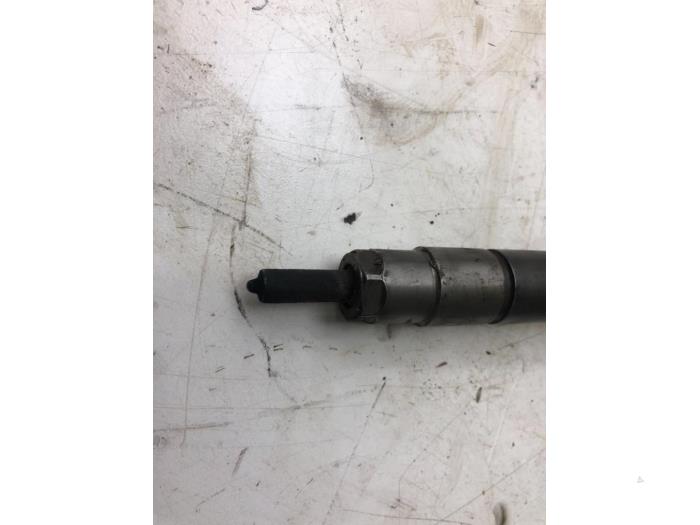 VOLVO V50 1 generation (2003-2012) Injecteur de carburant 0445110251 18269391