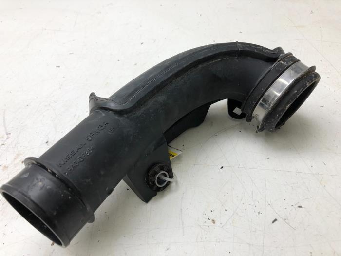 Gebruikte Intercooler Buis Nissan Micra (K14) 1.0 IG-T 100 Prijs € 51,45 Margeregeling aangeboden door Wessel Parts & Service B.V.