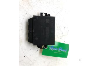 Gebruikte PDC Module Audi A1 (8X1/8XK) 2.0 TDI 16V Prijs € 49,00 Margeregeling aangeboden door Wessel Parts & Service B.V.