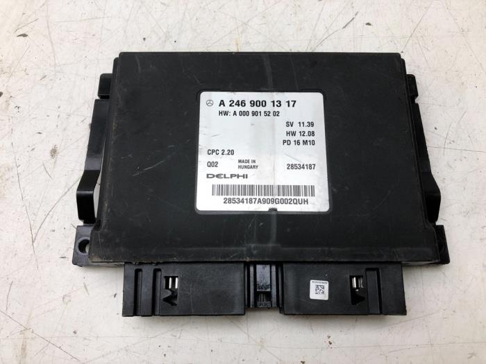 Gebruikte Computer Diversen Mercedes A (W176) 1.5 A-180 CDI, A-180d 16V Prijs € 72,45 Margeregeling aangeboden door Wessel Parts & Service B.V.