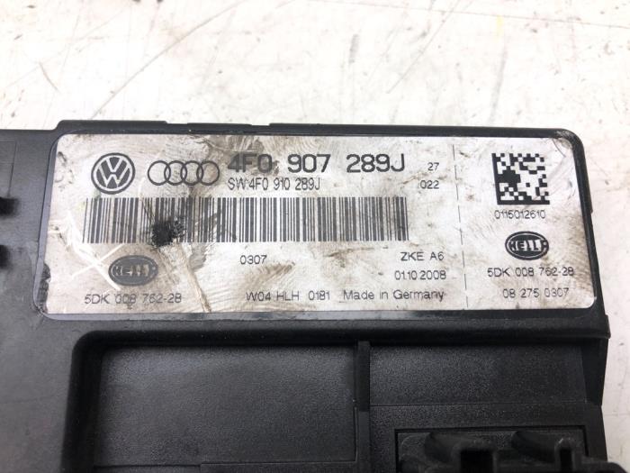 AUDI A6 C6/4F (2004-2011) Centrālās atslēgas / bloķēšanas vadības bloks 4F0907289J 22572591