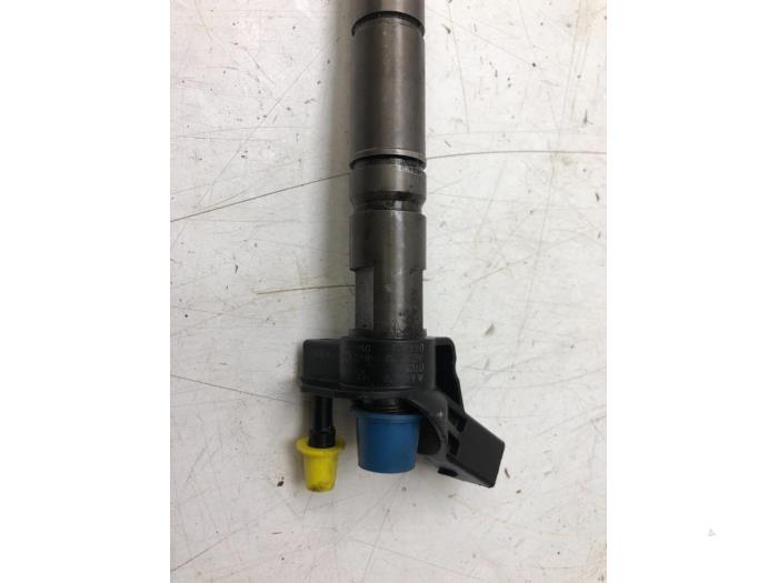 MERCEDES-BENZ M-Class W166 (2011-2015) Injecteur de carburant 6420701387 18328127