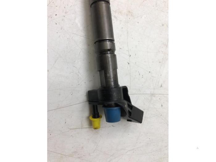 MERCEDES-BENZ M-Class W166 (2011-2015) Injecteur de carburant 6420701387 18328127