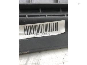 Gebruikte Steun (diversen) Mercedes S (222.0/222.1) 3.0 S-400d 4-Matic Prijs € 49,00 Margeregeling aangeboden door Wessel Parts & Service B.V.